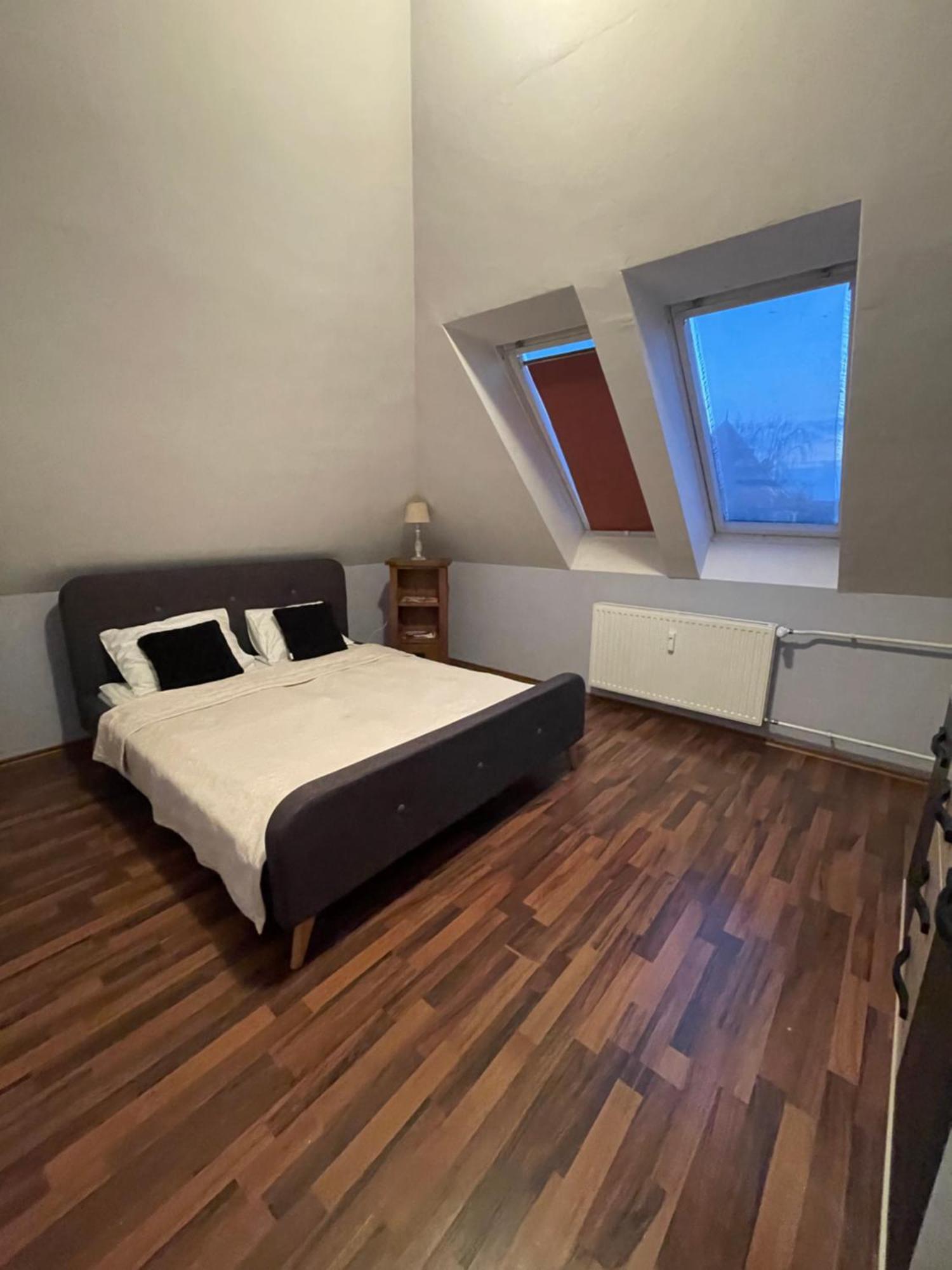 Palank Apartman Mosonmagyaróvár Zewnętrze zdjęcie