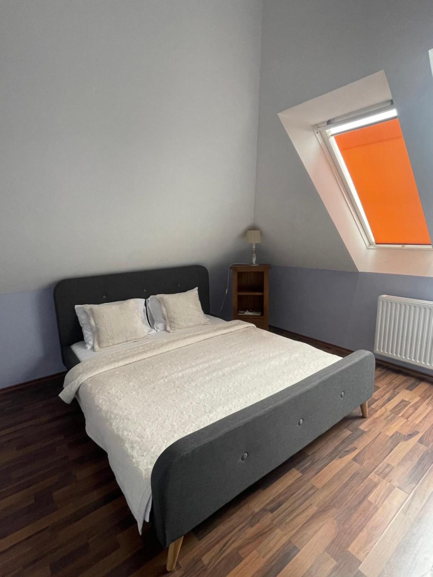Palank Apartman Mosonmagyaróvár Zewnętrze zdjęcie