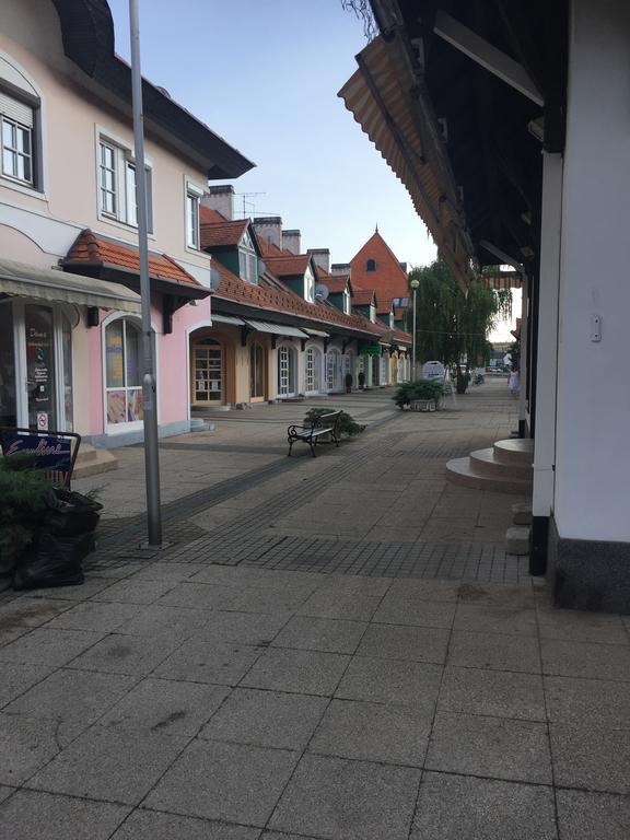 Palank Apartman Mosonmagyaróvár Zewnętrze zdjęcie