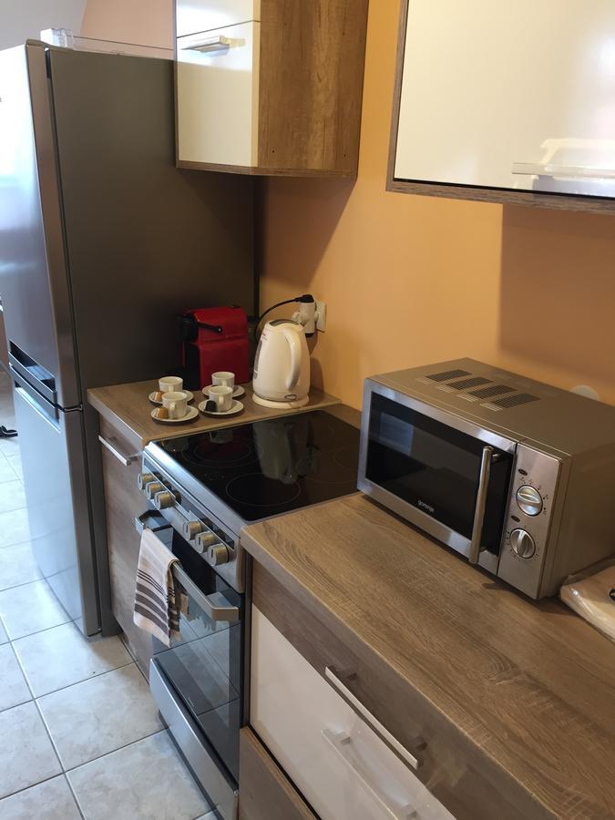 Palank Apartman Mosonmagyaróvár Zewnętrze zdjęcie